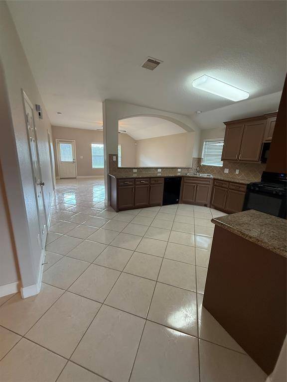 Rosenberg, TX 77469,4910 Manor Stone LN