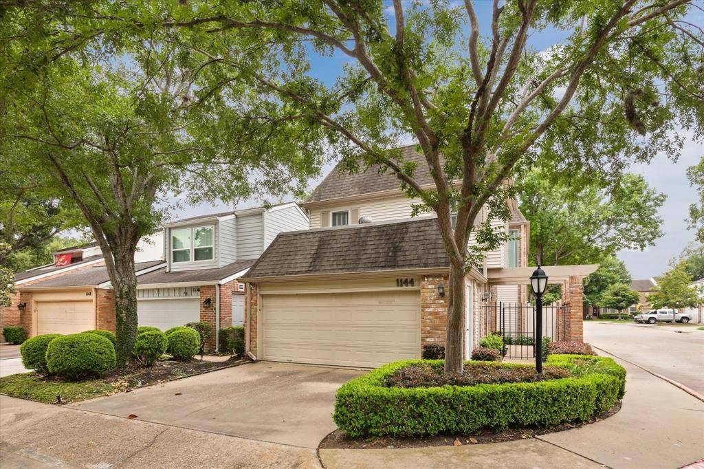 Houston, TX 77057,1144 Fountain View DR #203