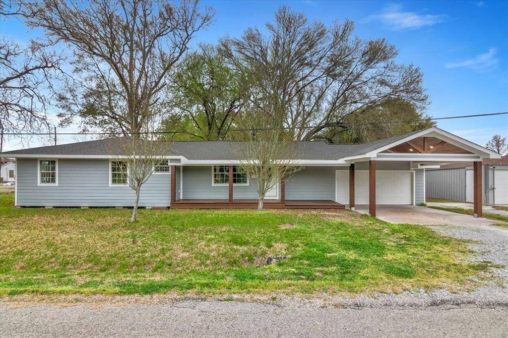 Groves, TX 77619,7000 Henry ST