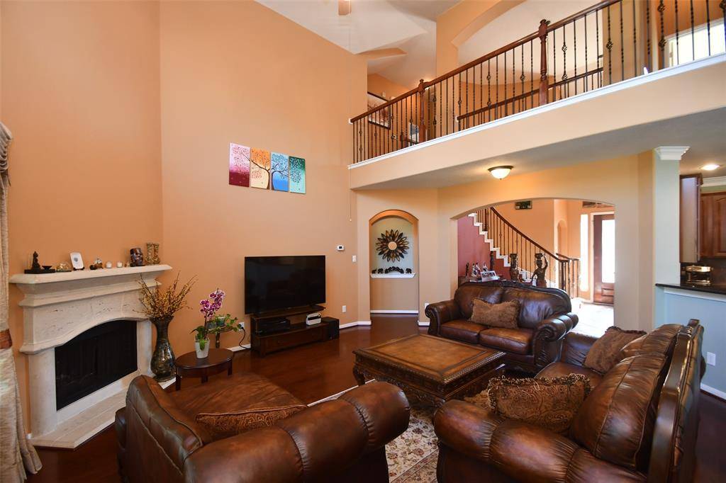 Cypress, TX 77433,18526 W Laura Shore DR