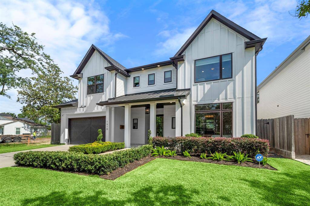 Houston, TX 77018,1610 Woodcrest DR