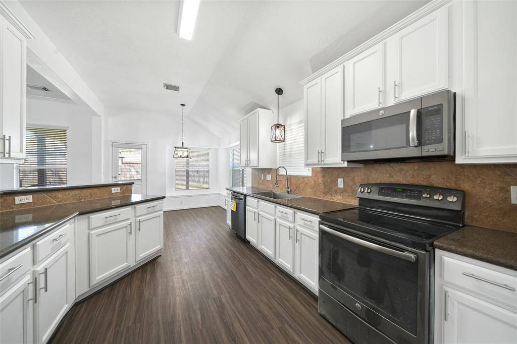 Montgomery, TX 77356,12114 Brightwood DR