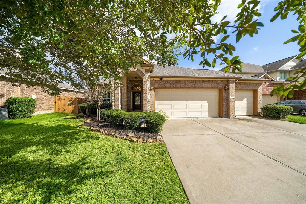 League City, TX 77573,946 Maresca LN