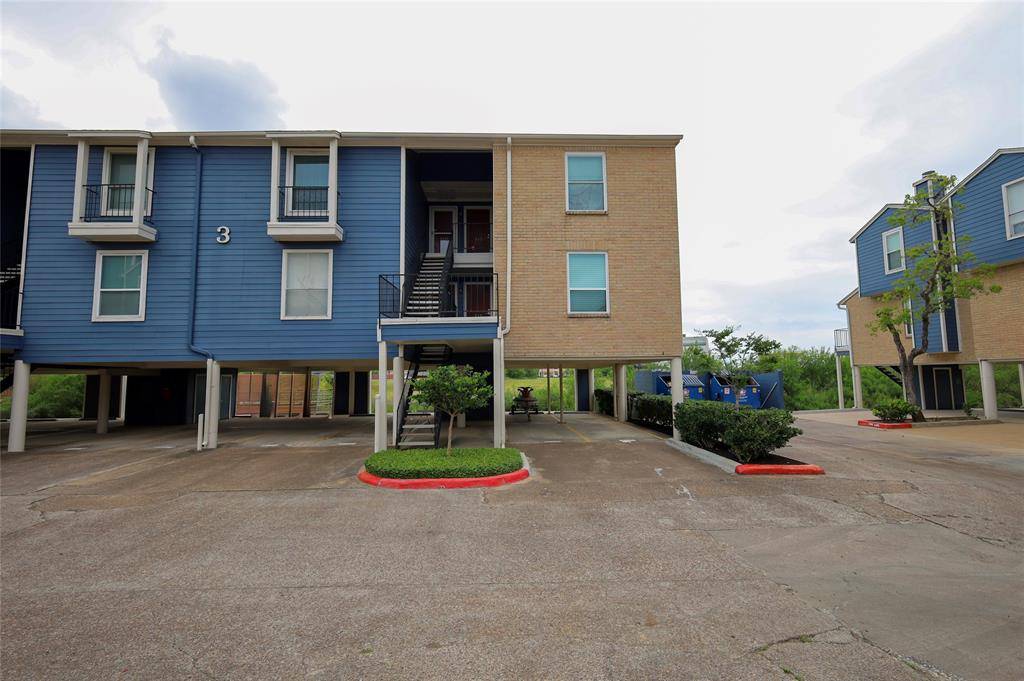 Webster, TX 77058,18511 Egret Bay BLVD #310