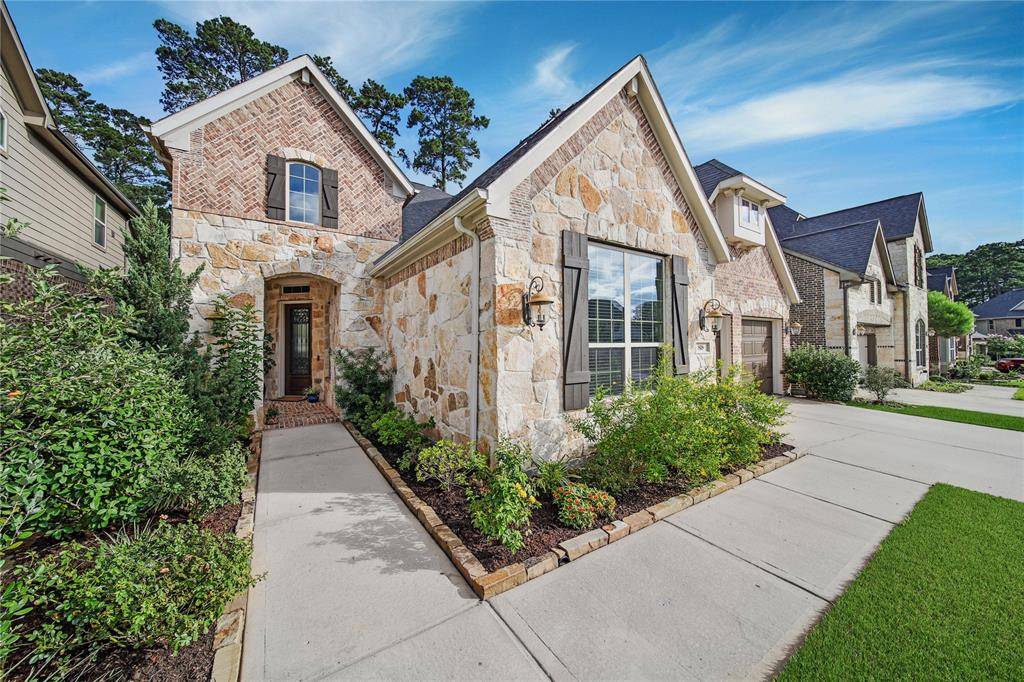 Pinehurst, TX 77362,818 Evergreen Meadows LN