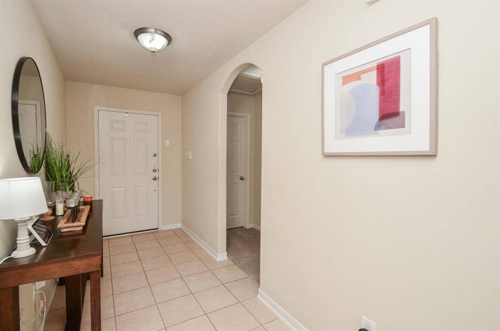 Rosharon, TX 77583,2122 Platinum Mist DR