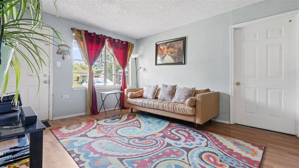 Houston, TX 77045,3814 Ripplebrook DR