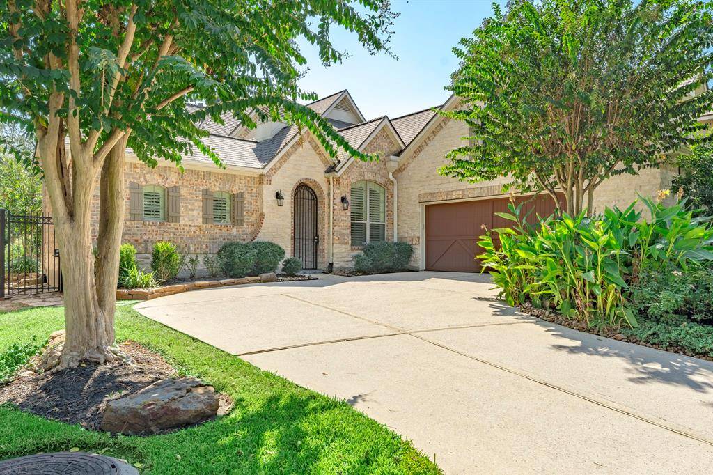 The Woodlands, TX 77382,7 Columbia Crest PL