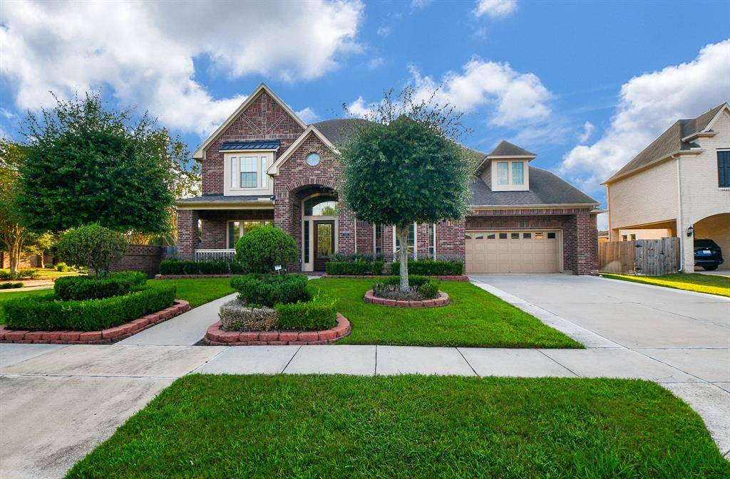 Sugar Land, TX 77479,906 Delford WAY