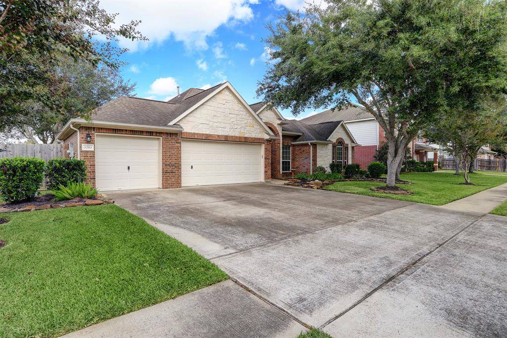 Pearland, TX 77581,3203 Layton Place DR