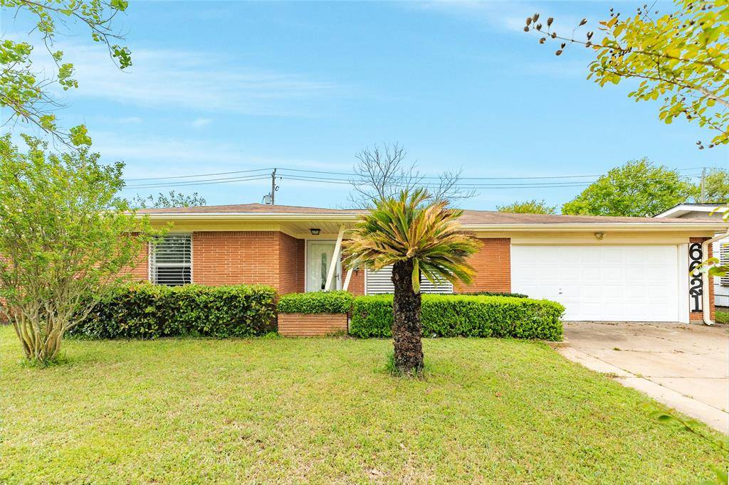 Galveston, TX 77551,6621 Fairway DR