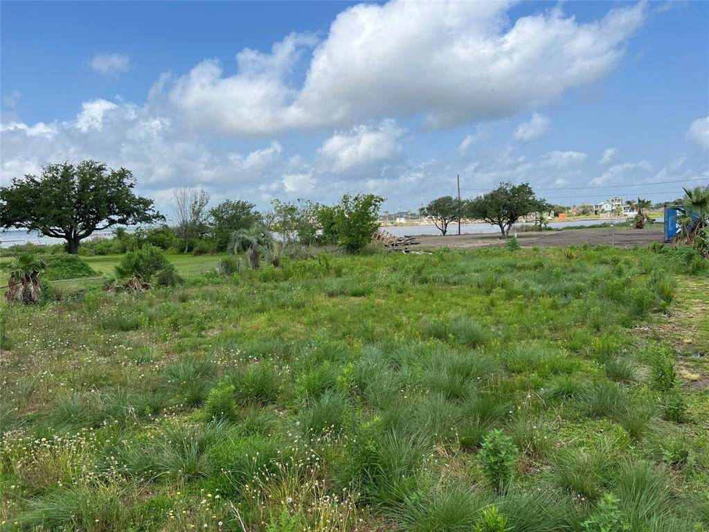 San Leon, TX 77539,1038 16th ST