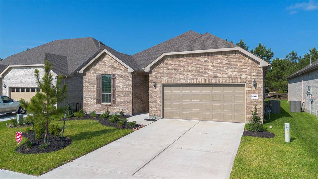 The Woodlands, TX 77382,264 Connemara DR