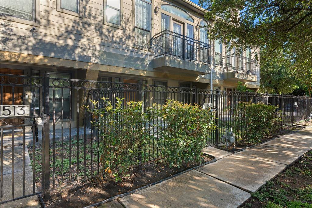 Houston, TX 77003,1515 Paige ST