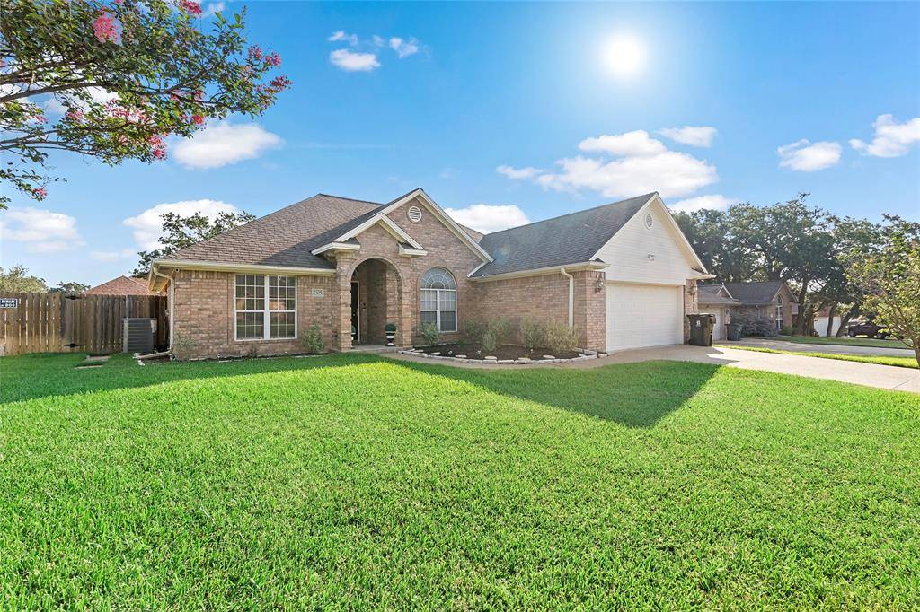 Bryan, TX 77808,2305 Kuykendall CIR