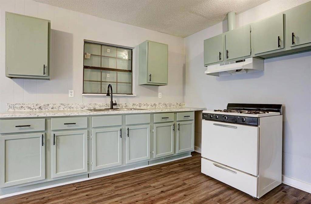 Houston, TX 77022,6308 Frisco ST #B