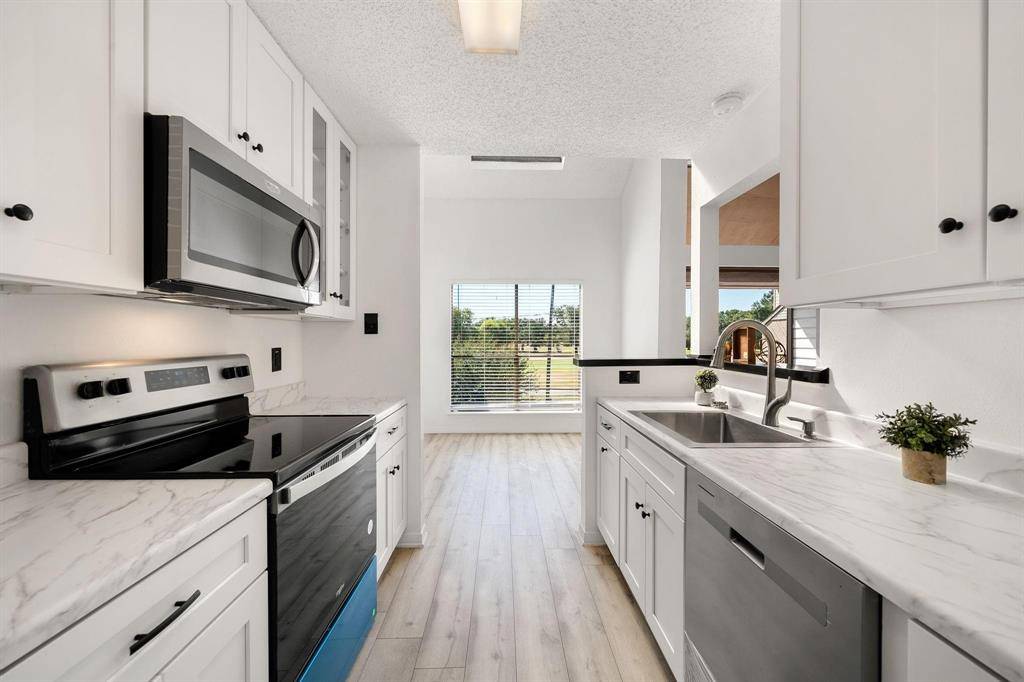 Houston, TX 77036,8543 Sands Point Drive DR