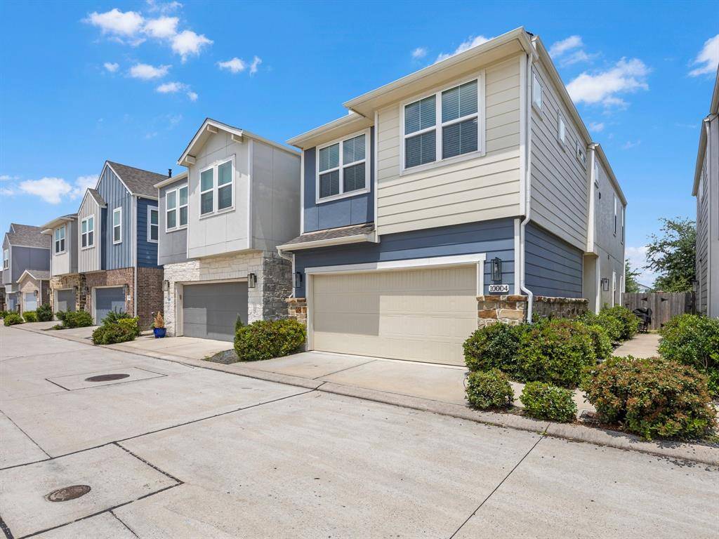 Houston, TX 77080,10004 Waving Grain LN