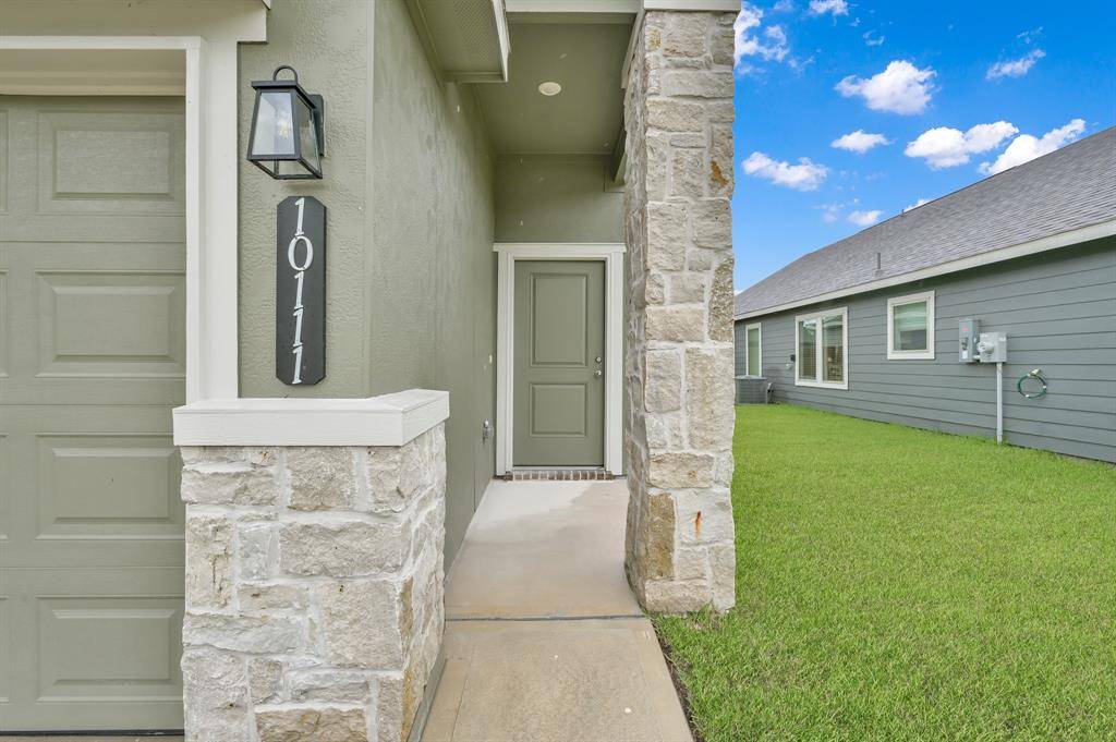 Magnolia, TX 77354,10111 Basil Beebalm TRL