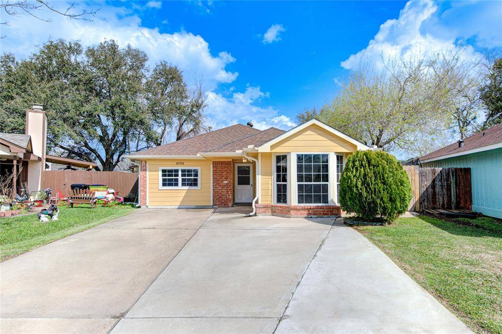 Rosenberg, TX 77471,4705 Dogwood DR