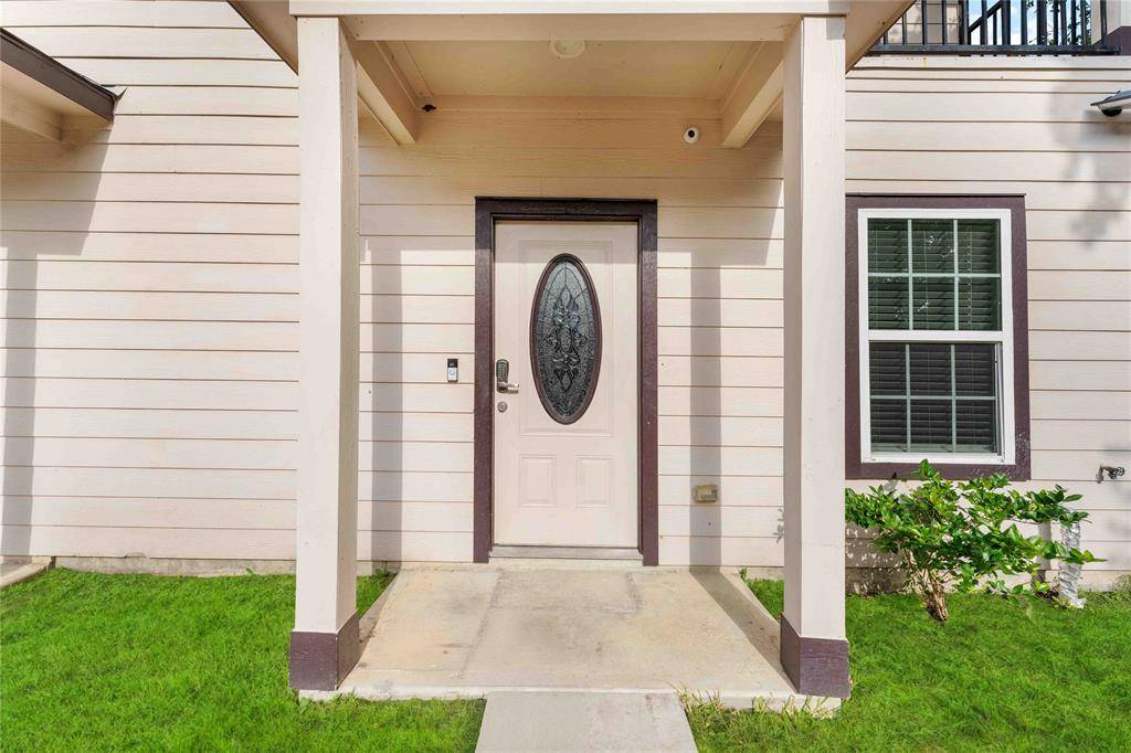 Houston, TX 77033,9032 Jutland RD #A