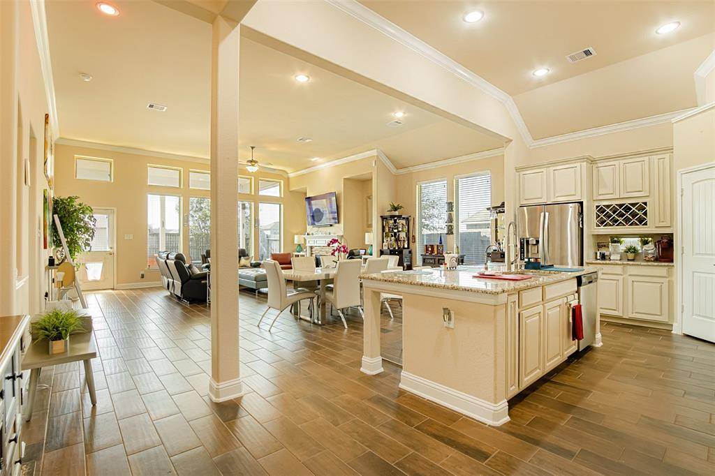 Katy, TX 77493,24119 Kingdom Isle LN