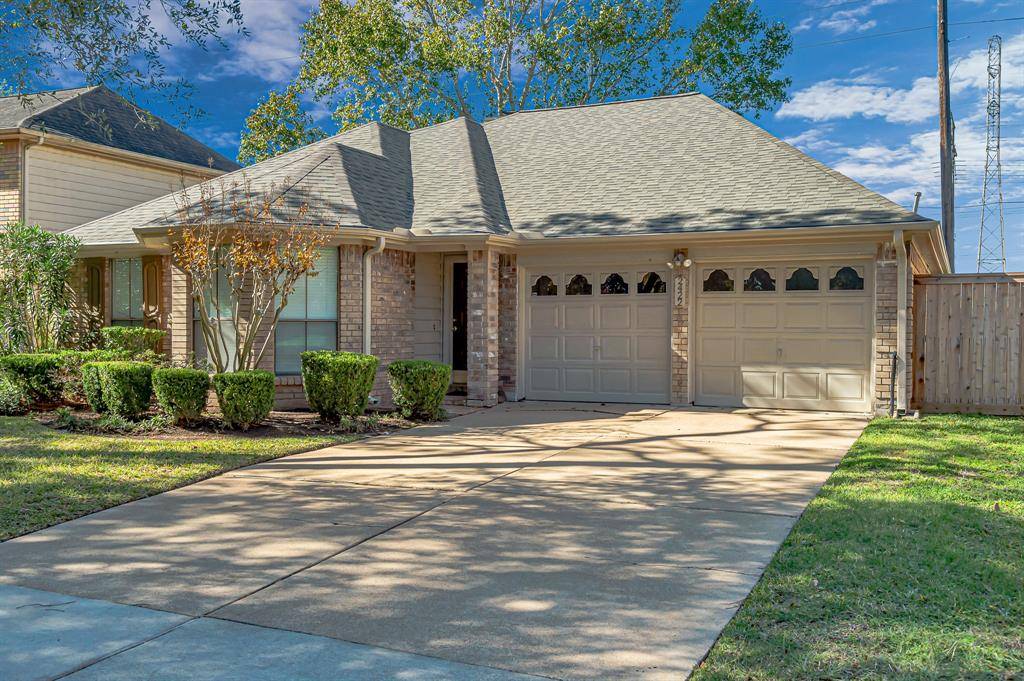 Sugar Land, TX 77479,2422 Lakefield WAY