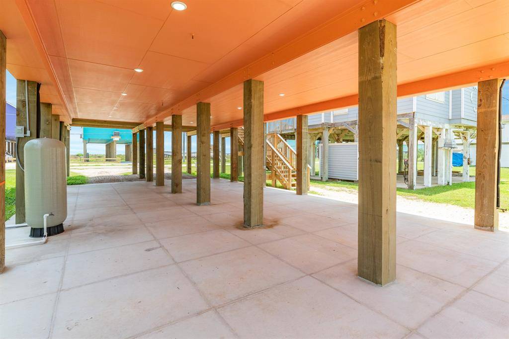 Surfside Beach, TX 77541,4820 Bluewater