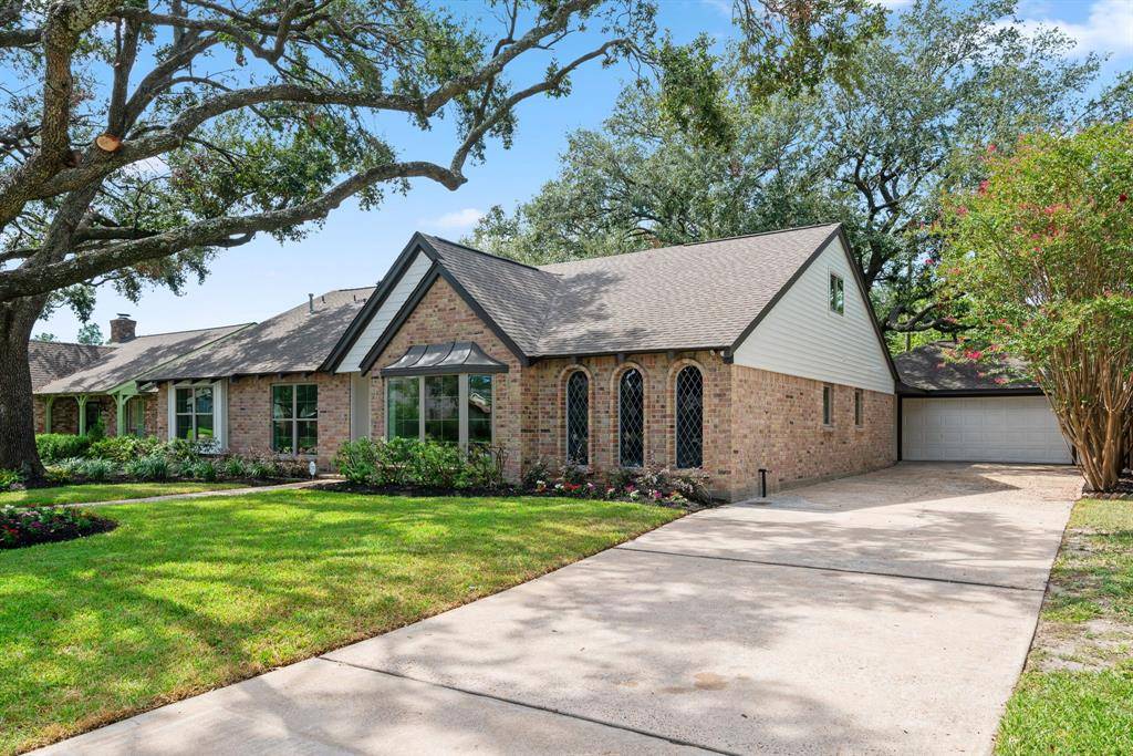 Houston, TX 77043,2911 Riata LN