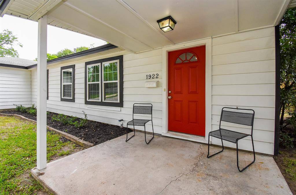 Houston, TX 77055,1922 Pech RD