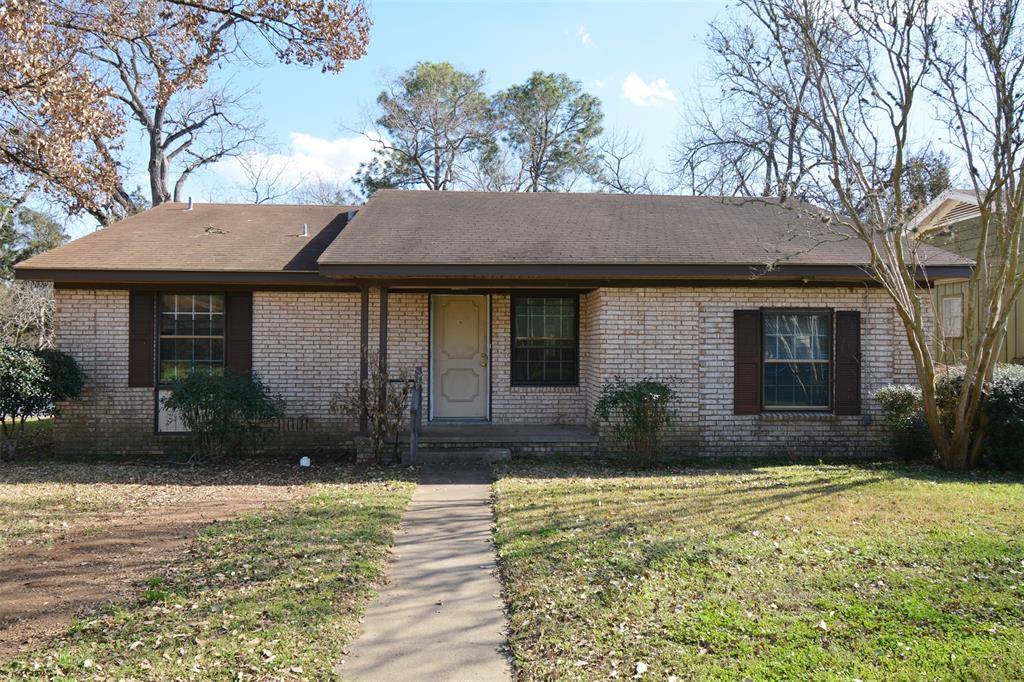 Brenham, TX 77833,908 E Stone ST