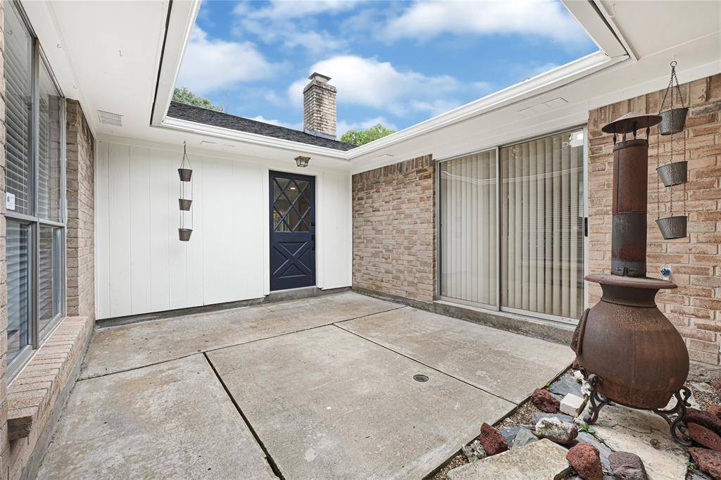 Houston, TX 77034,711 Charidges DR