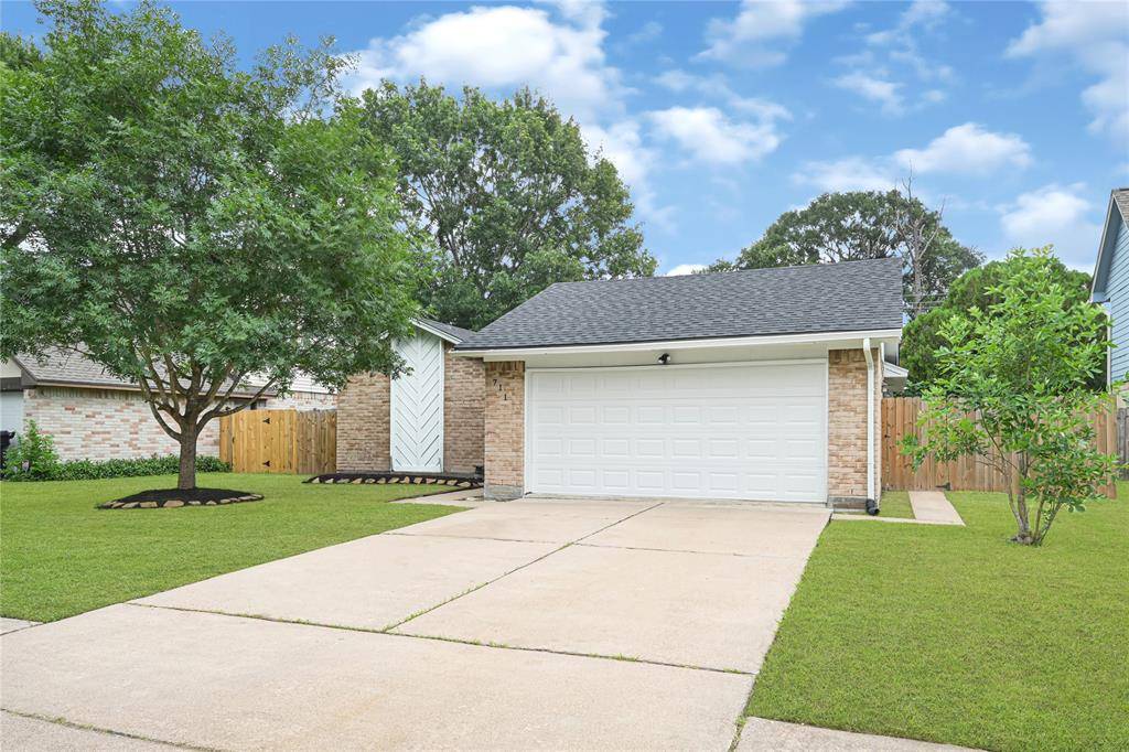 Houston, TX 77034,711 Charidges DR