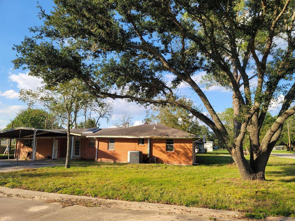 Hempstead, TX 77445,2115 10th ST