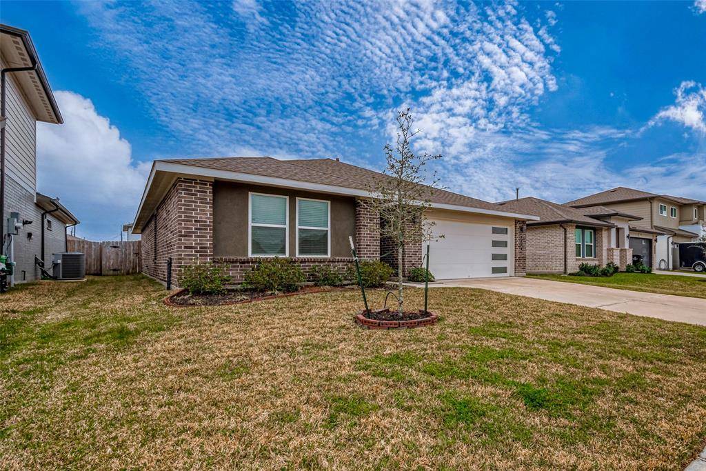 Rosharon, TX 77583,718 Heart Manor Dr