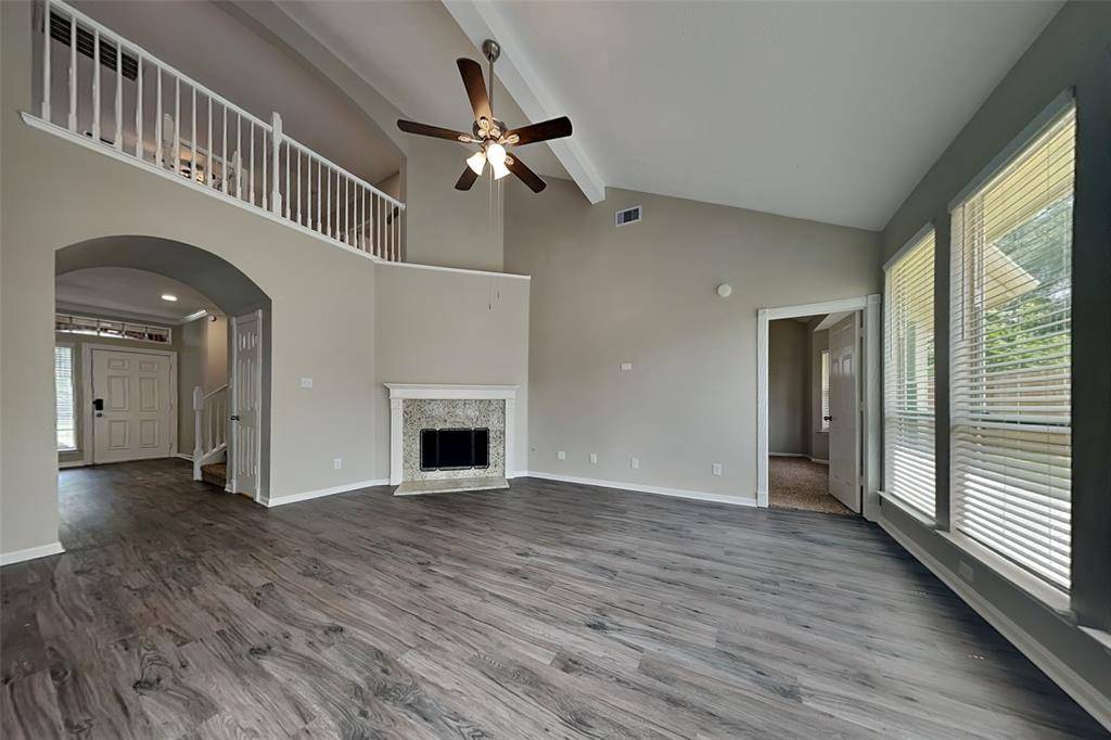 Sugar Land, TX 77498,17003 Fairway Glen LN