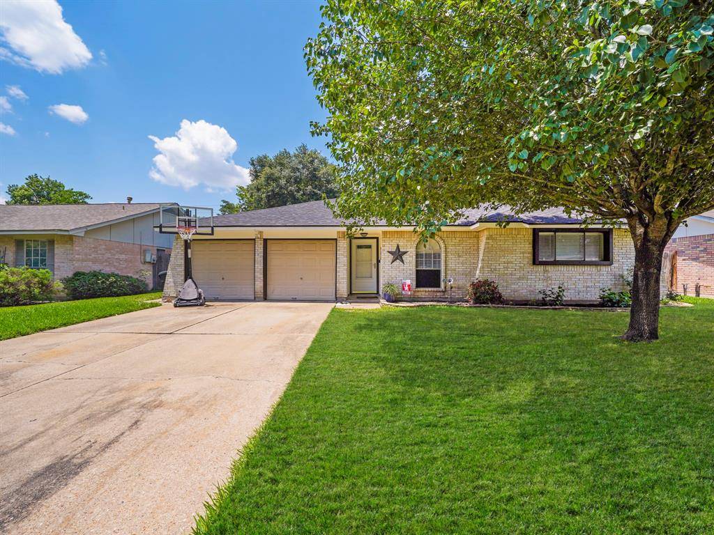 Sugar Land, TX 77498,13538 Fernhill DR