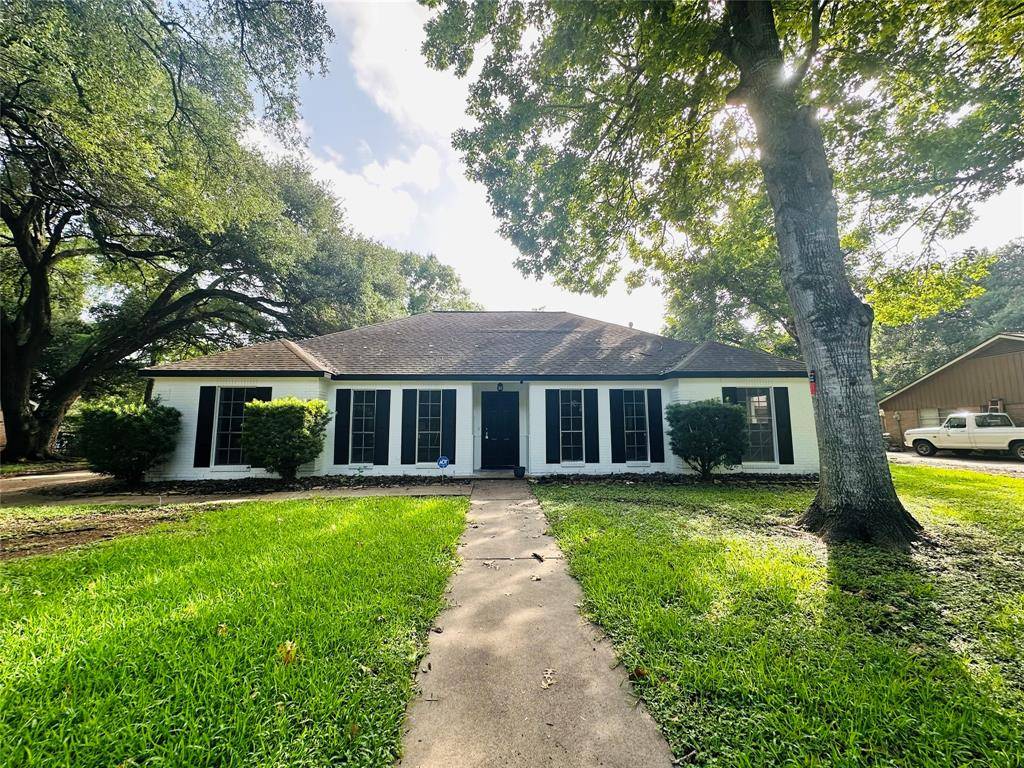 Wharton, TX 77488,1215 Briar LN