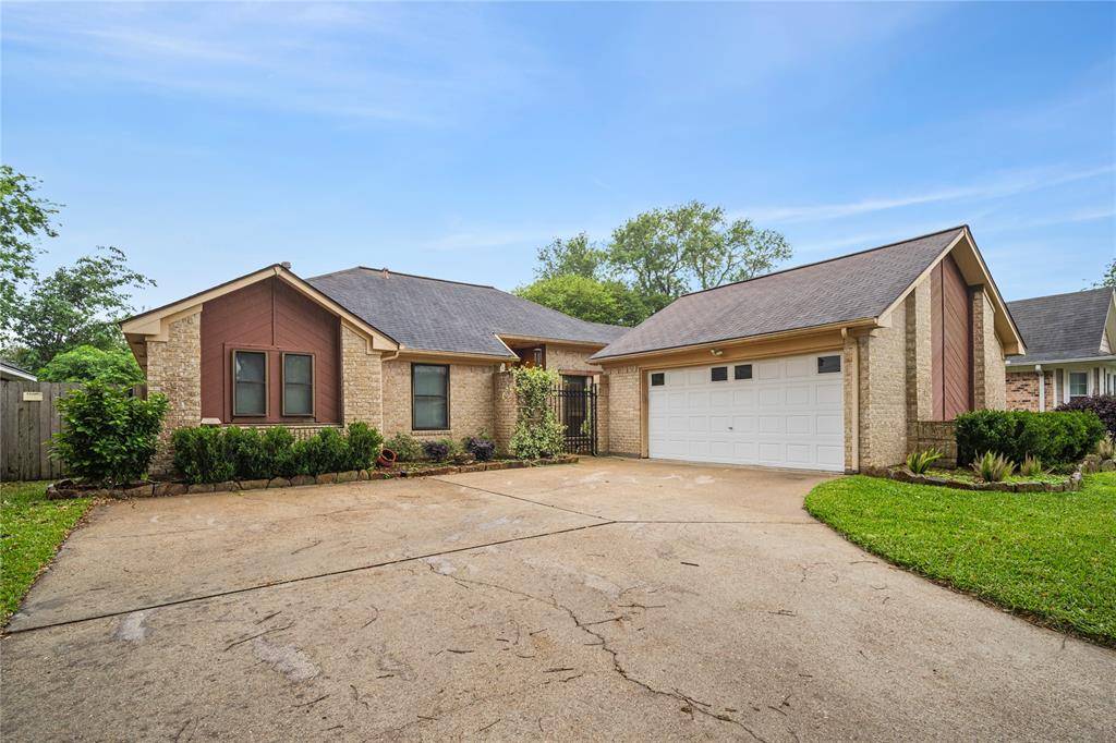 Deer Park, TX 77536,701 Yorkshire CT