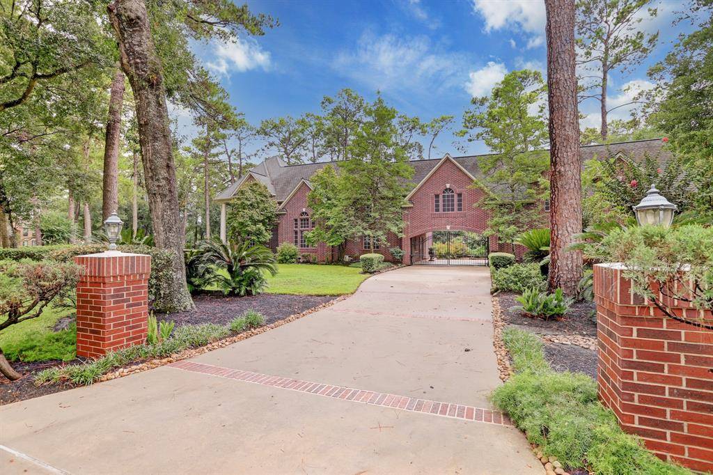 Tomball, TX 77377,22115 Holly Lakes DR