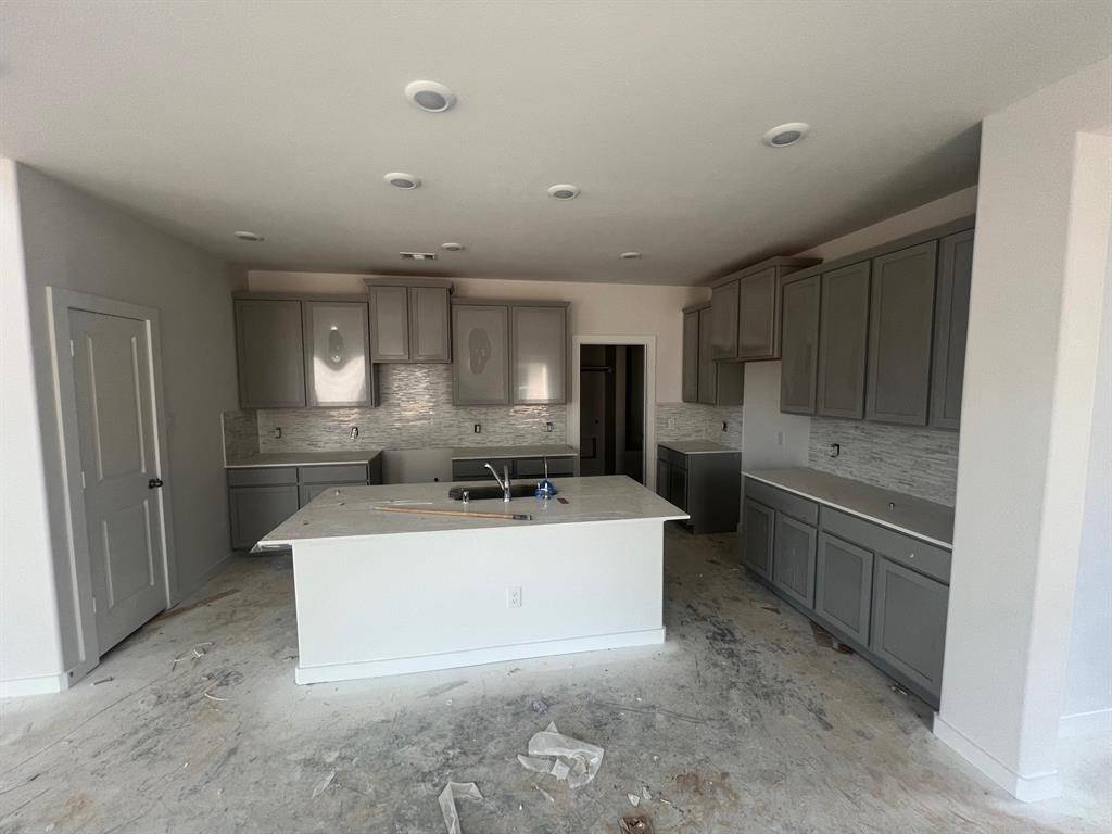 Waller, TX 77484,332 Gambels Quail RD