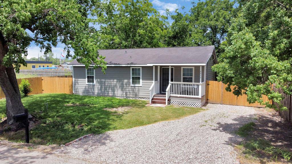 Houston, TX 77021,6616 New York ST