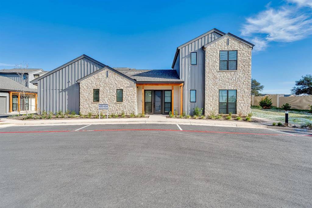 Marble Falls, TX 78654,1601-322 Mustang DR