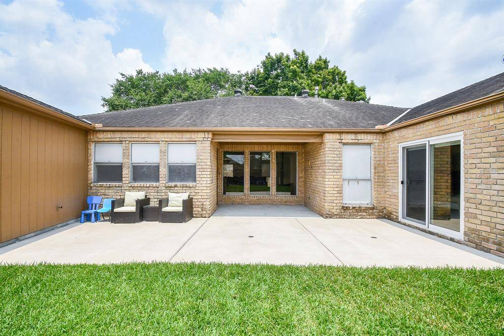 Houston, TX 77071,7819 Candle LN