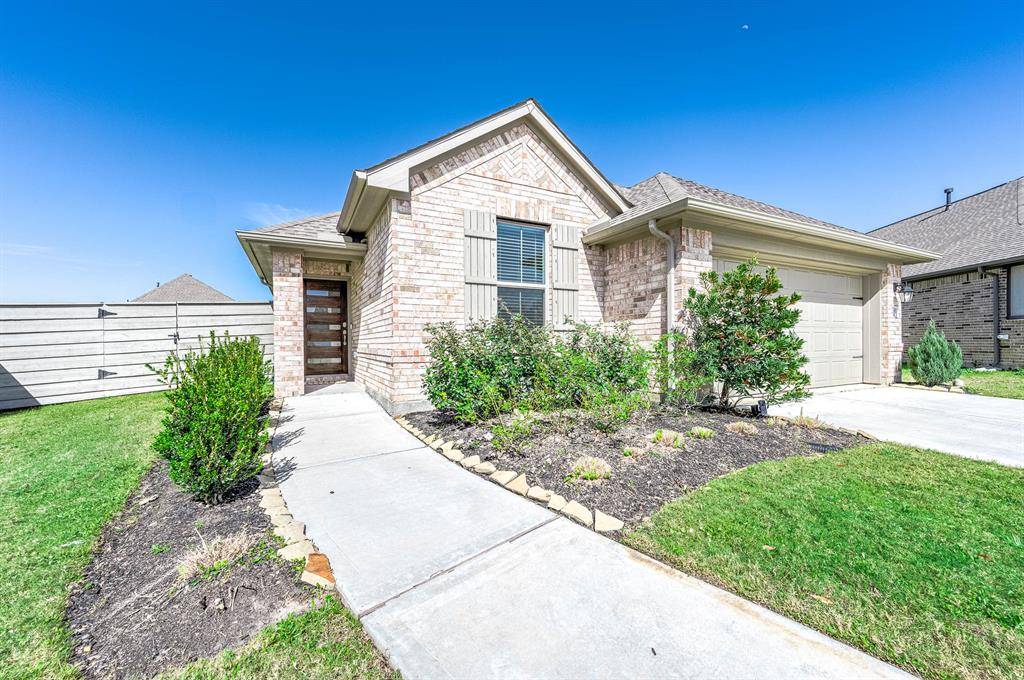 Manvel, TX 77578,2011 Oak Leaf CT