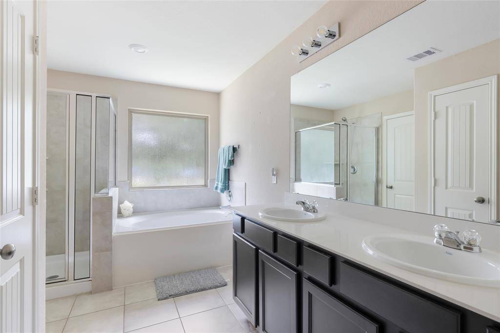 Crosby, TX 77532,16146 Beachside PL