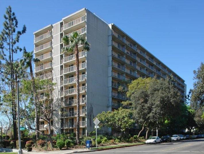 Pasadena, CA 91101,560 E Villa St