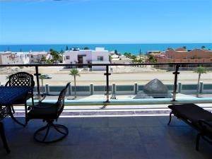 83550,410 Linda Vista, Las Conchas