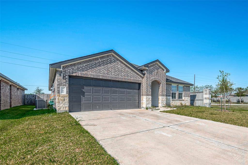 Rosharon, TX 77583,511 Marley Oak