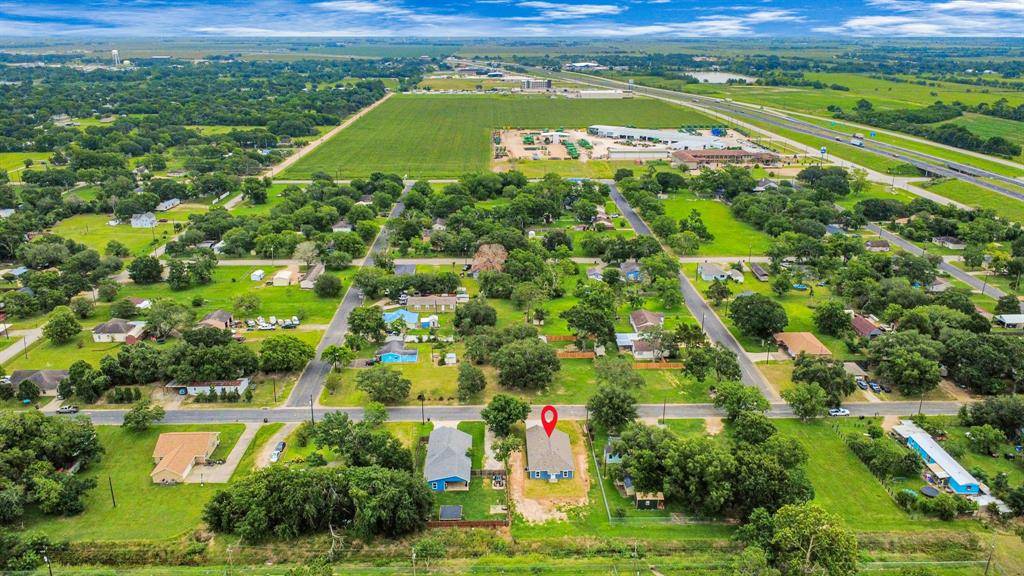 El Campo, TX 77437,1110 Thrift ST